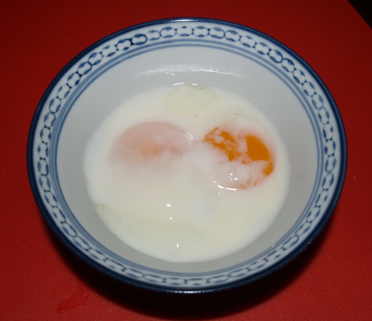2 Half Boil Eggs