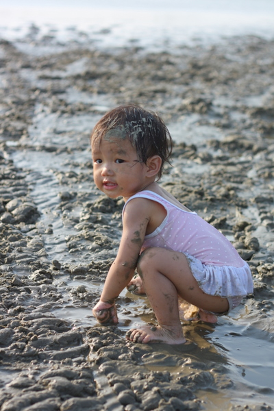 Zaria likes getting messy