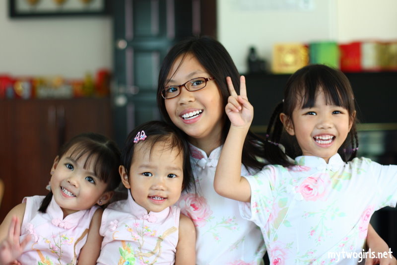 Girls and their cousins in similar cheong sum