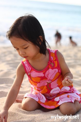 Zaria playing sand at Jimbaran