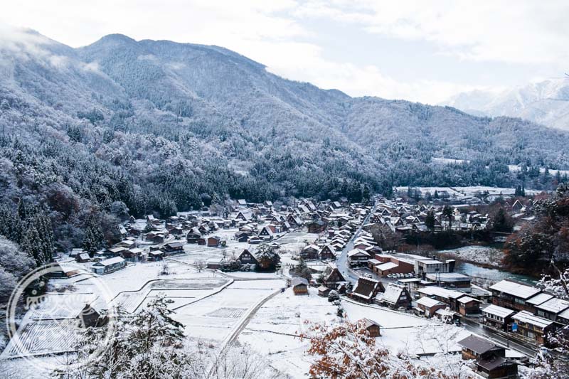 Snow covered Ogimachi Village Shirakawa-go